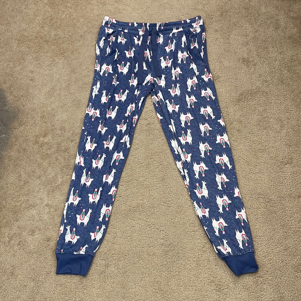 Llama Panama’s (bottoms)